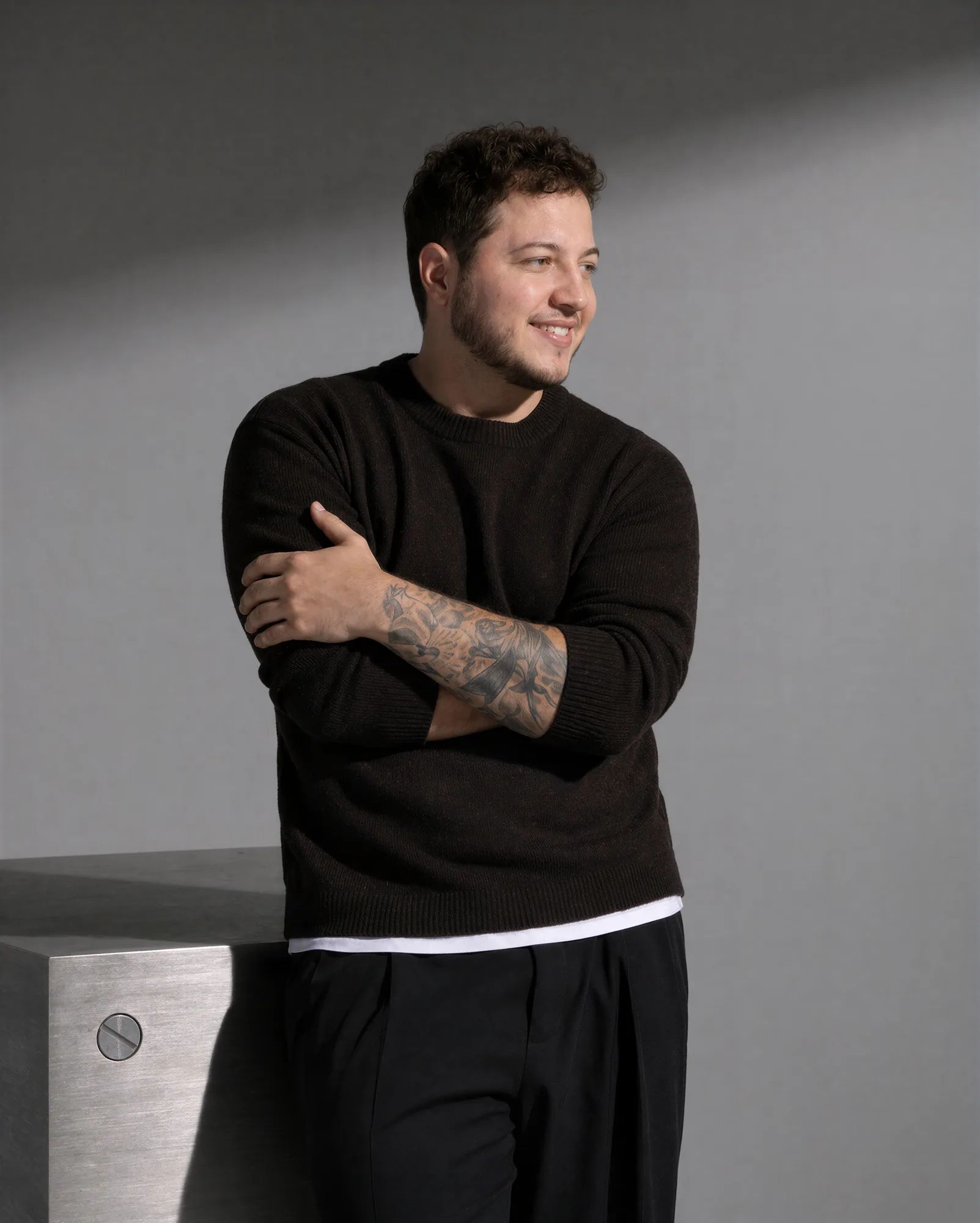 Gabriel Souza, founder of Ouza Studio